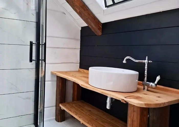 Osada Glebuczek - W Beskidach